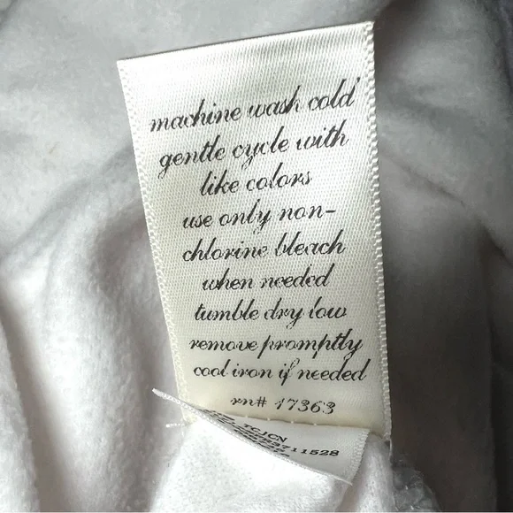 Unicorn onesie hooded pajama costume white with pink & rainbows size M NWOT - Picture 11 of 11